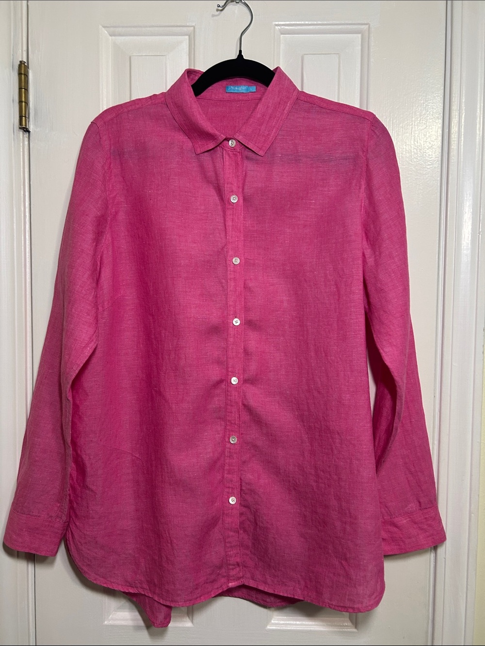 J. McLaughlin, Women’s Long-Sleeve Button-Up Shirt, Linen - Bright Pink, Large